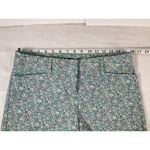 The Limited Ladies Size 4 Floral Green Tailored Chino‎ Walking Shorts - Picture 5 of 7